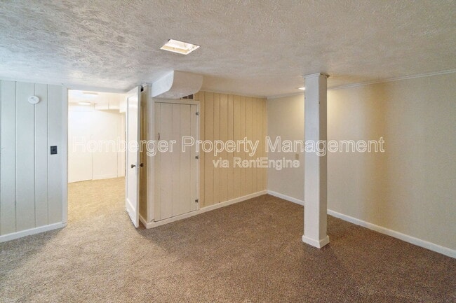Building Photo - 208 W 23rd Ave