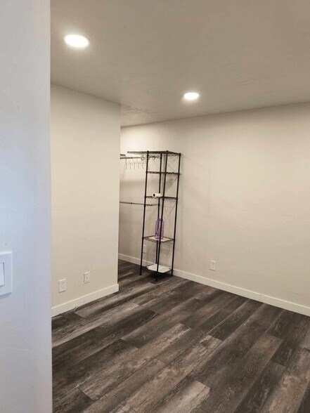 Building Photo - 3760 W 510 N