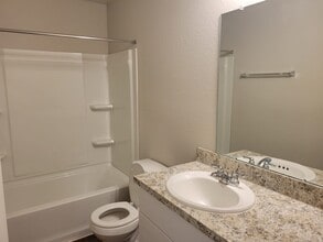 Building Photo - 14930 Dane Ct