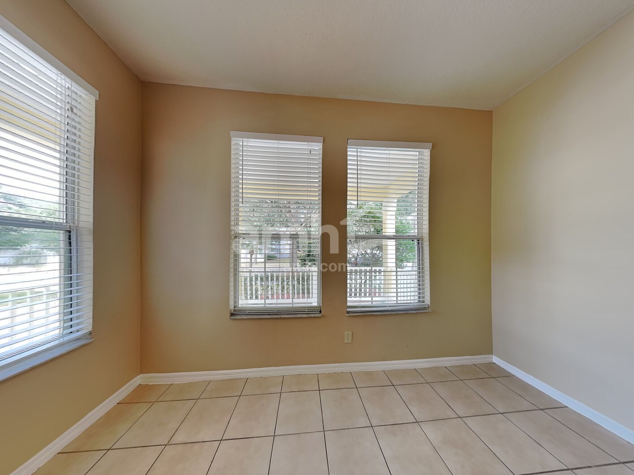 Building Photo - 13450 Sunkiss Loop