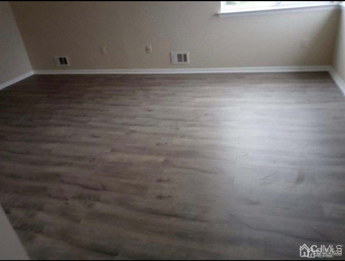 Building Photo - 1207 Jesse Way