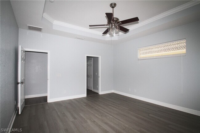 Building Photo - 3129 SW 26th Pl