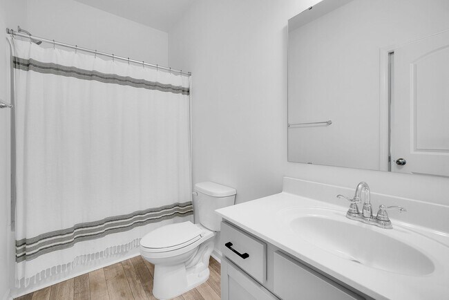 Building Photo - 1224 Maxwell Ct