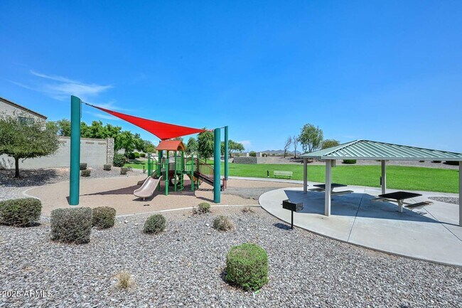 Building Photo - 11767 W Dos Rios Dr