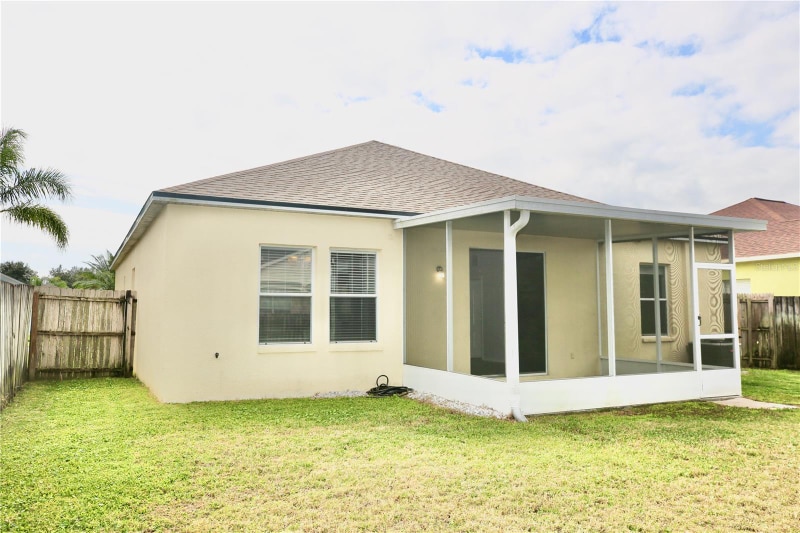 Building Photo - 24421 Breezy Oak Ct