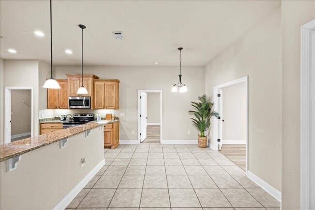Building Photo - 515 Vale Loop