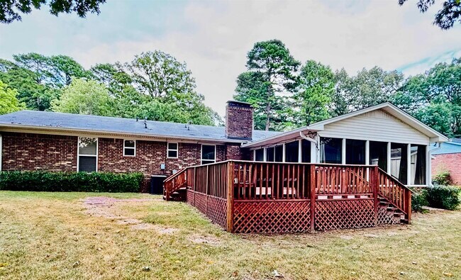 Building Photo - 816 Teresa Dr