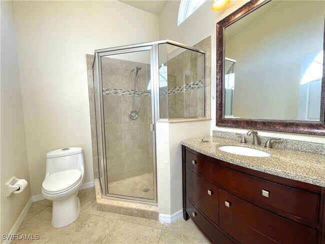 Building Photo - 12781 Eagle Pointe Cir