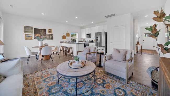 Building Photo - 3037 Bogart Ln