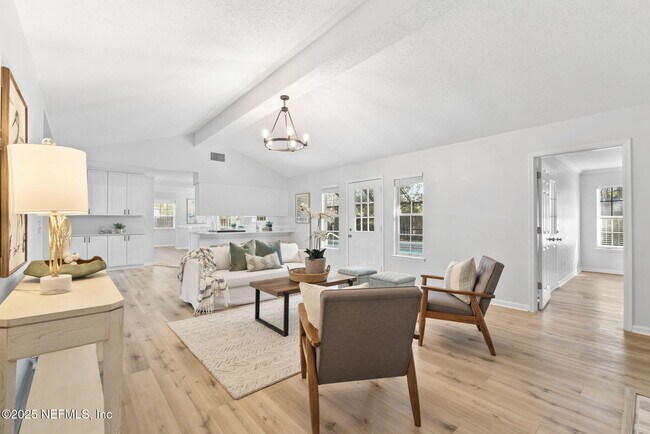 Building Photo - 1778 Providence Hollow Ln