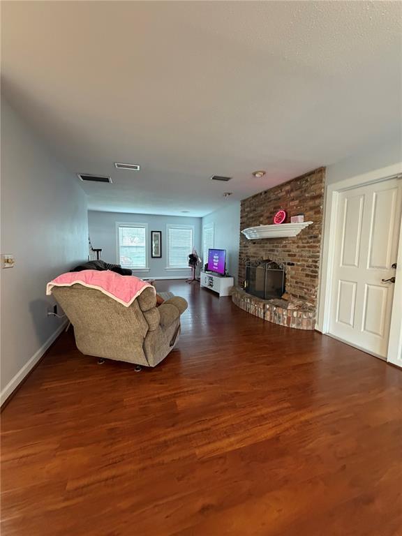 Building Photo - 235 Hartridge Hills Dr