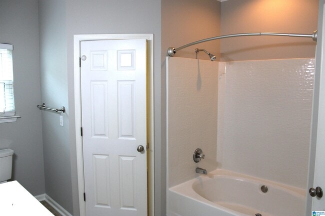 Building Photo - 5338 Cottage Ln
