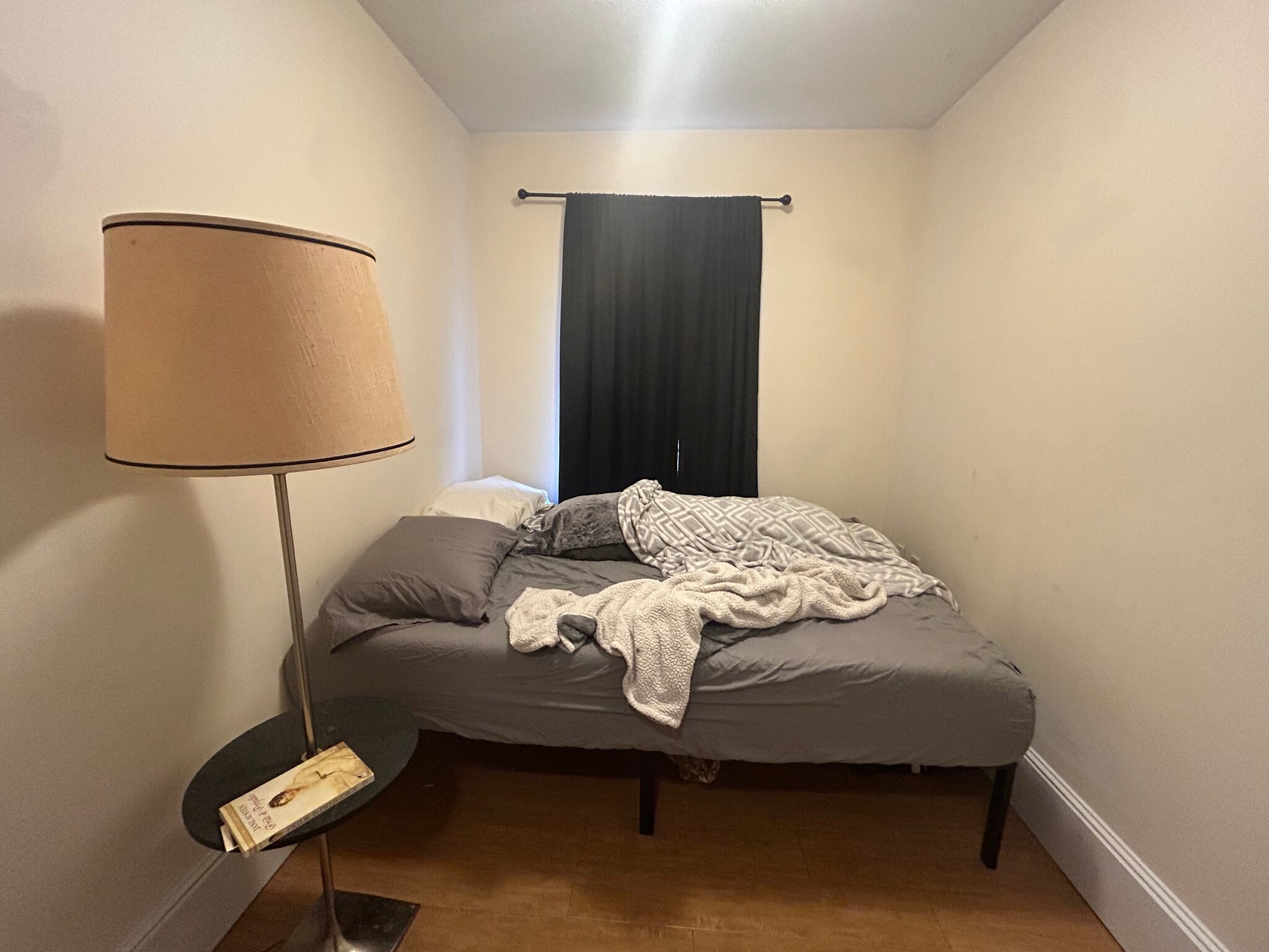 Building Photo - 67 Ashford St