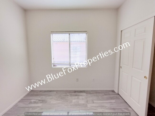 Building Photo - 5781 W Cortaro Crossing Dr