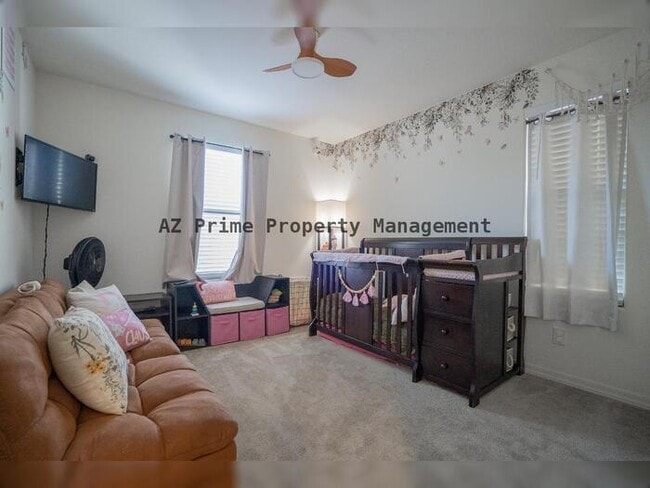 Building Photo - 3814 S 58th Dr