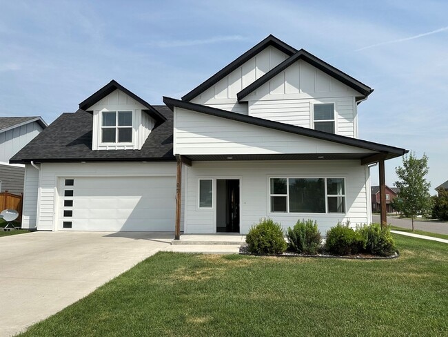 Building Photo - Beautiful  4 bedroom home in Woodland Park...