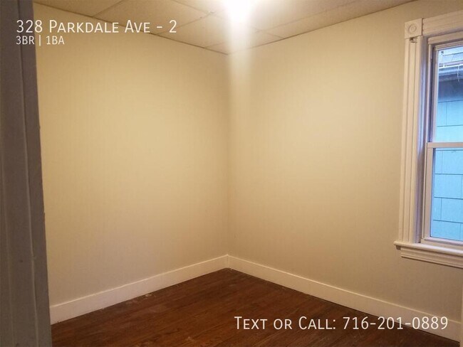 Building Photo - 328 Parkdale Ave
