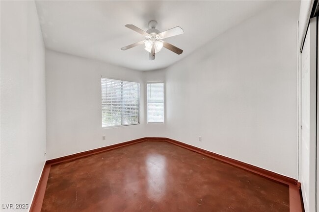 Building Photo - 6405 Break Point Ave