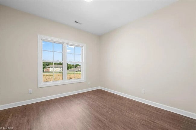 Building Photo - Earn Wealth While Leasing - Like a Homeowner - Lease to Own