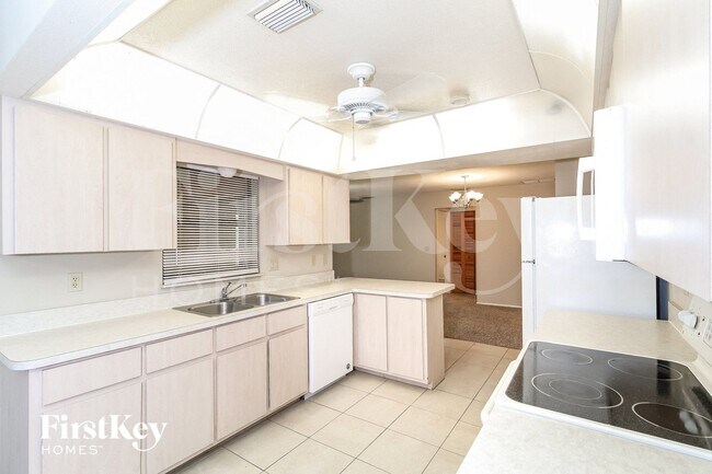 Building Photo - 116 Palmetto Dr