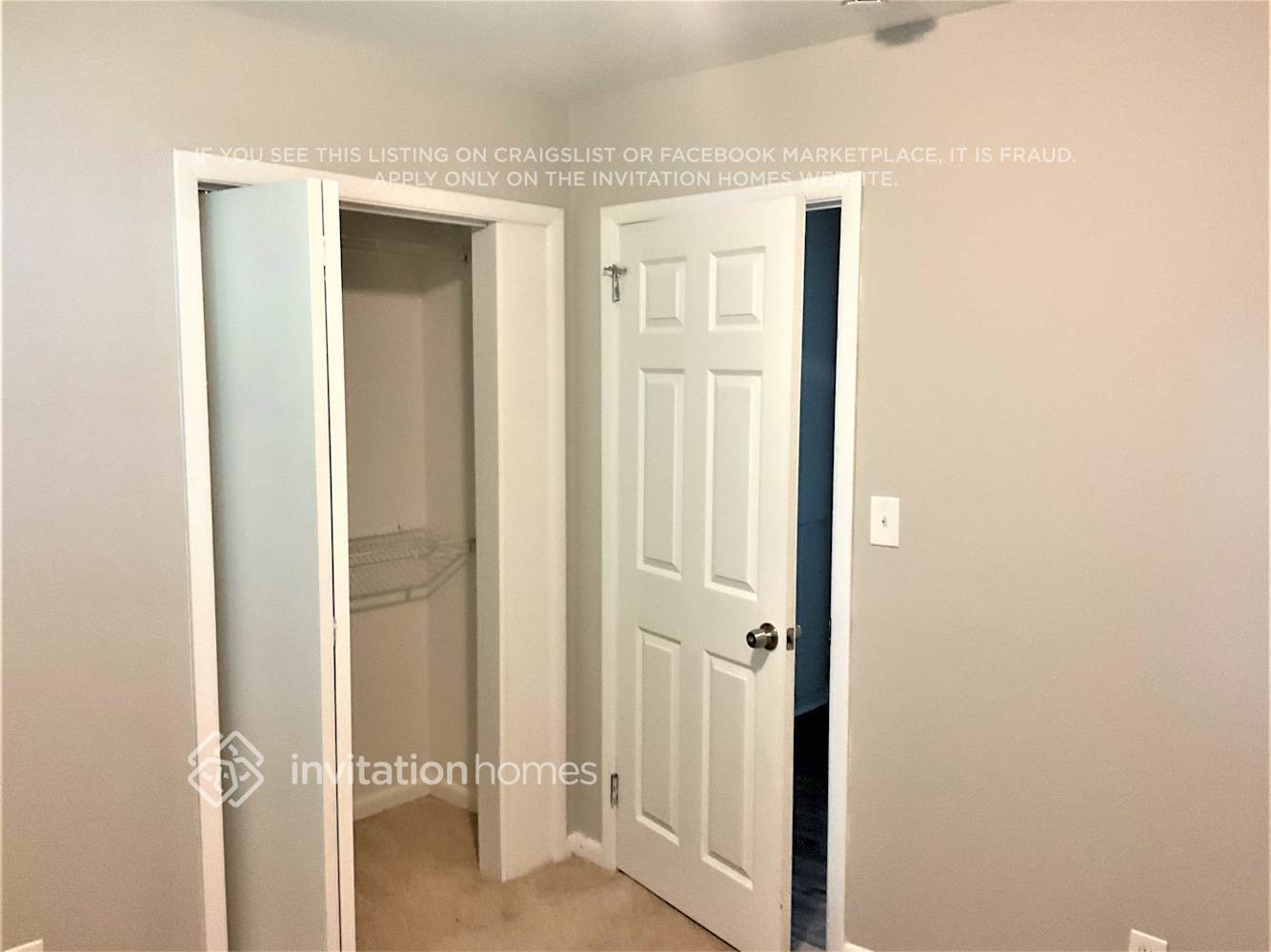 Building Photo - 1588 Hampshire Pl