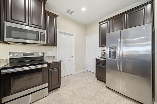 Building Photo - 10811 Verawood Dr