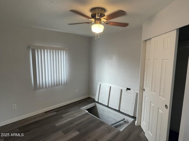 Building Photo - 737 S 2nd St