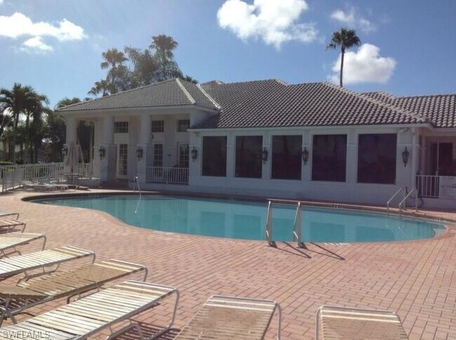 Building Photo - 11170 Lakeland Cir