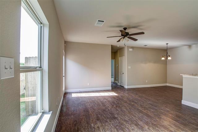 Building Photo - 493 Canvas Ct