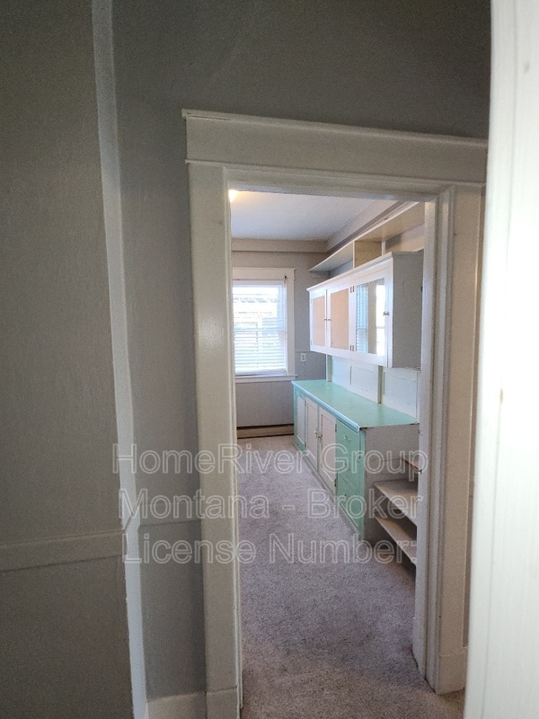 Building Photo - 534 S 3rd St W