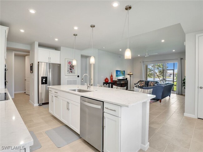 Building Photo - 4687 Arboretum Cir