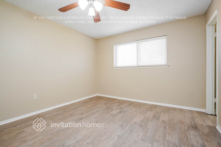 Building Photo - 5411 Vermillion Trail