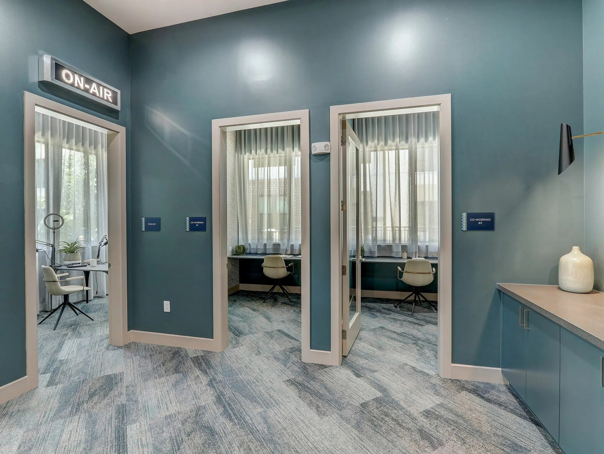 Building Photo - 1800 Central Pine St