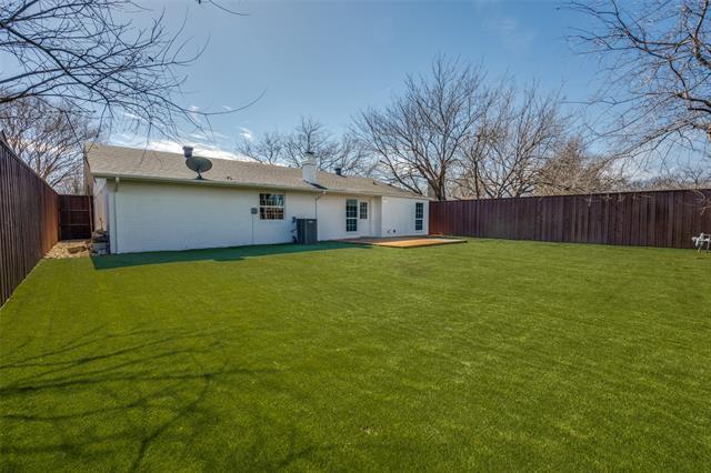 Building Photo - 2403 Vassar Ct