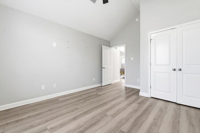 Building Photo - Mins from LRAFB with Solar panels