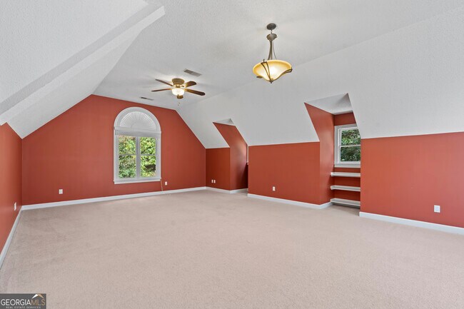 Building Photo - 235 Smokerise Trce