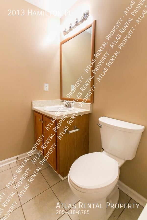 Building Photo - 2013 Hamilton Pl