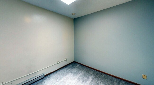 Building Photo - 6257 3rd Ave