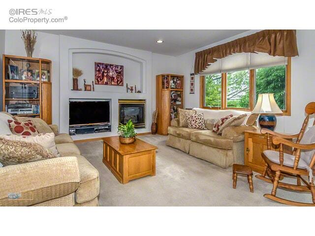 Building Photo - 4624 S Hampton Cir