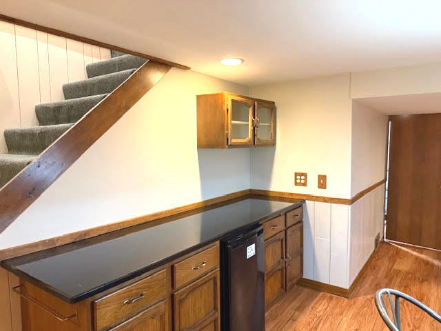 Building Photo - 810 S Edgewood Ln