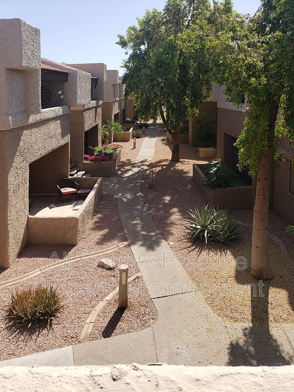 Building Photo - 4554 E Paradise Village Pkwy N