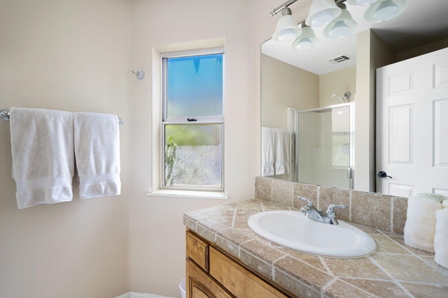 Building Photo - 72511 Theodora Ln