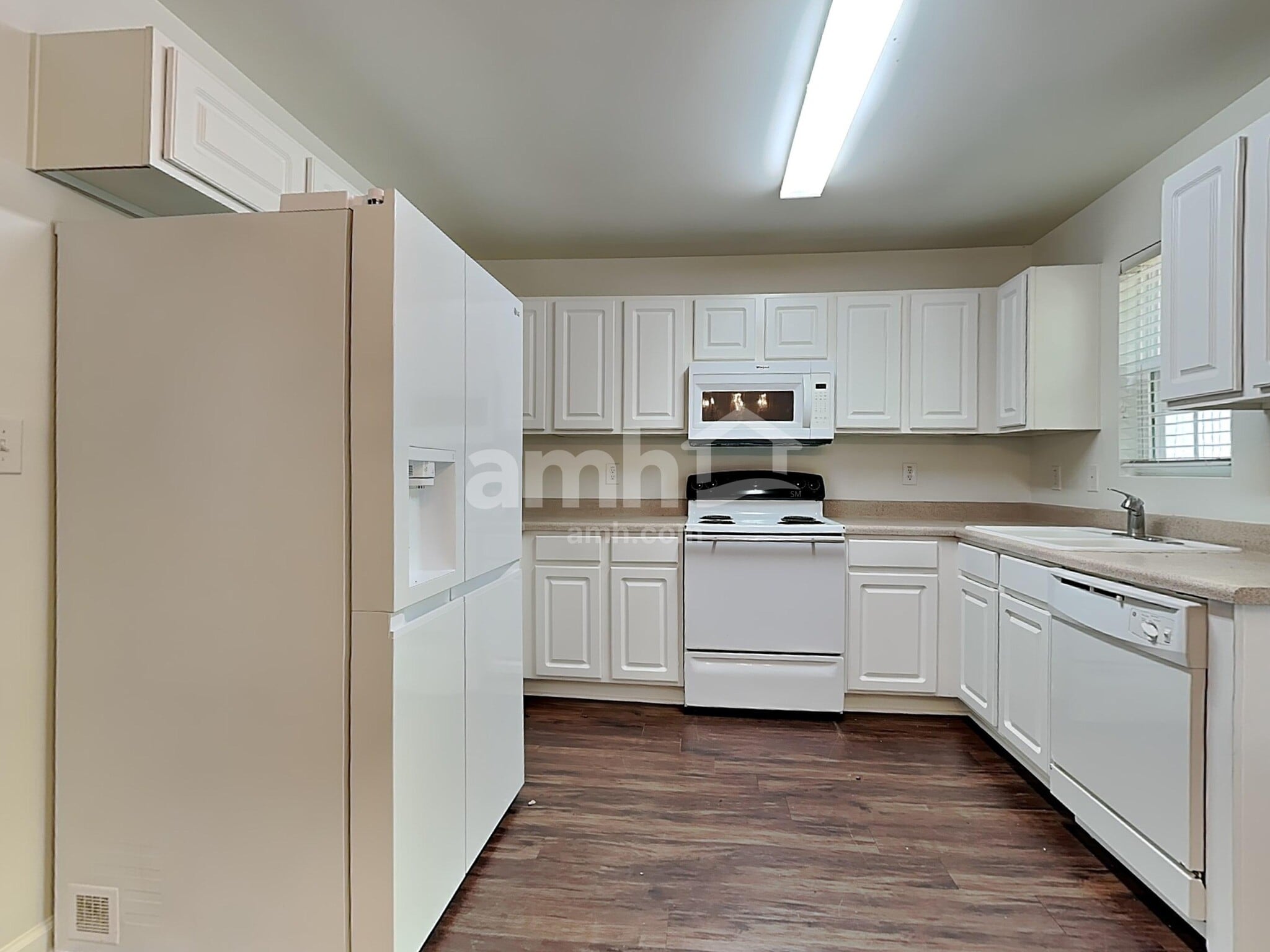 Building Photo - 1209 Plexor Ln