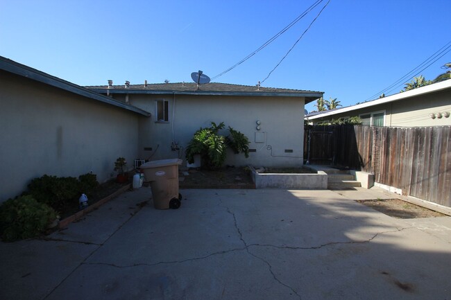 Building Photo - SanLuisProperties