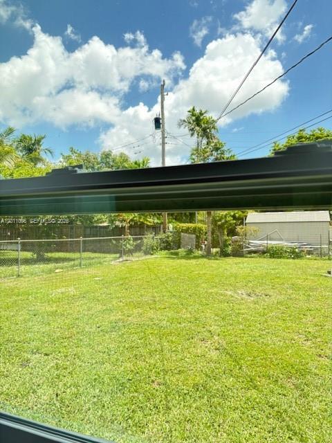 Building Photo - 3245 SW 82nd Ave