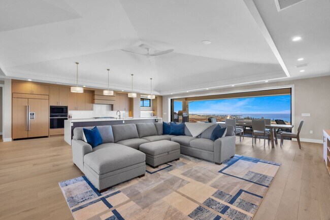 Building Photo - Luxury Ocean View Estate with Infinity Poo...