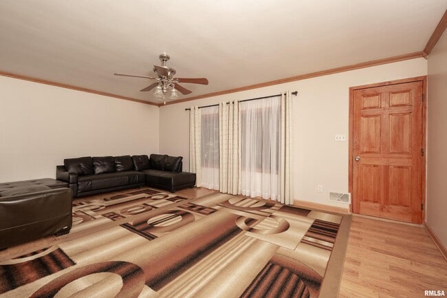 Building Photo - 4304 36th Ave