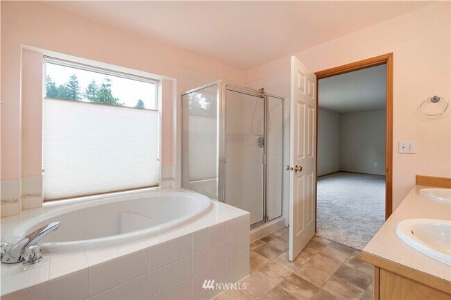 Building Photo - Beautiful Auburn Home for Rent!
