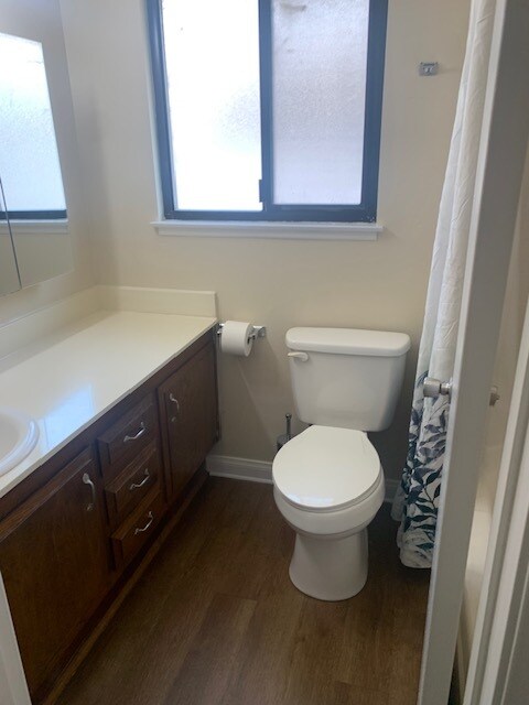 Building Photo - 3333 El Encanto Ct