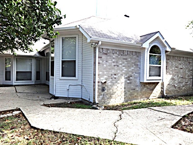 Building Photo - 729 Turnstone Dr